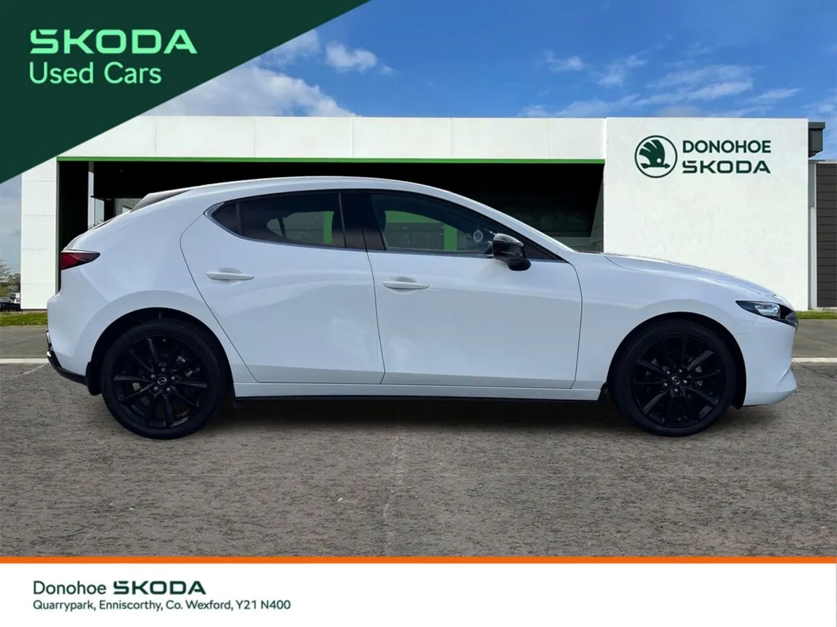 Mazda Mazda3 Hatchback, Petrol, 2024, White