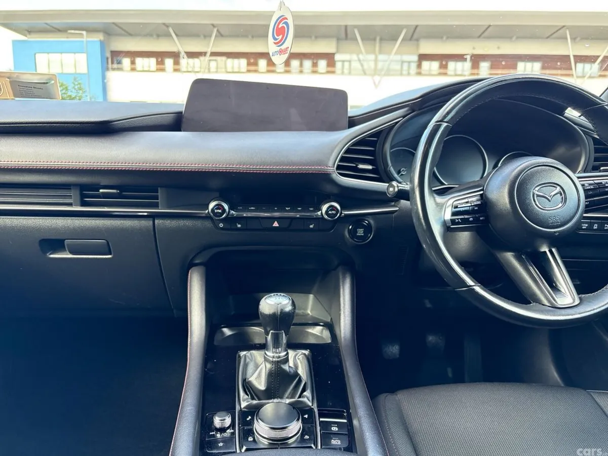 Mazda Mazda3 Hatchback, Petrol, 2024, White