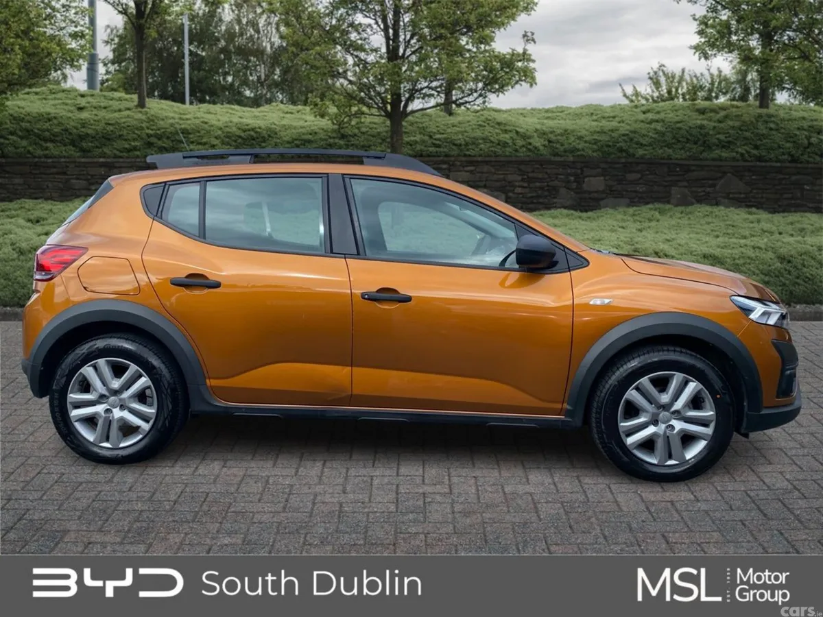 Dacia Sandero Stepway Hatchback, Petrol, 2023, Orange