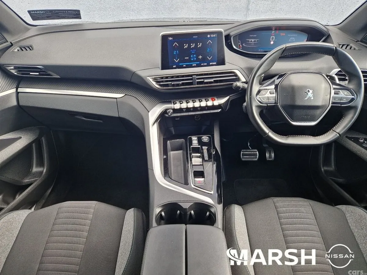 Peugeot 5008 SUV, Diesel, 2023, Grey