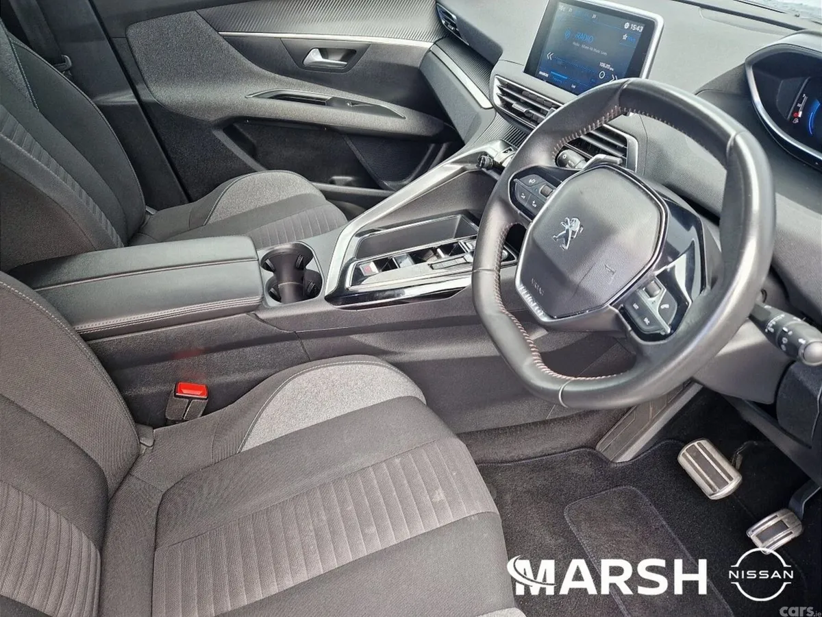 Peugeot 5008 SUV, Diesel, 2023, Grey