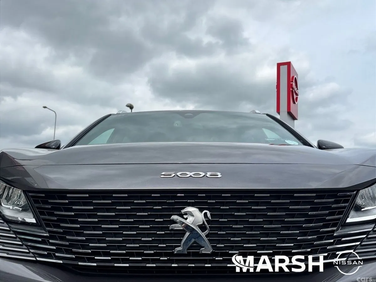 Peugeot 5008 SUV, Diesel, 2023, Grey