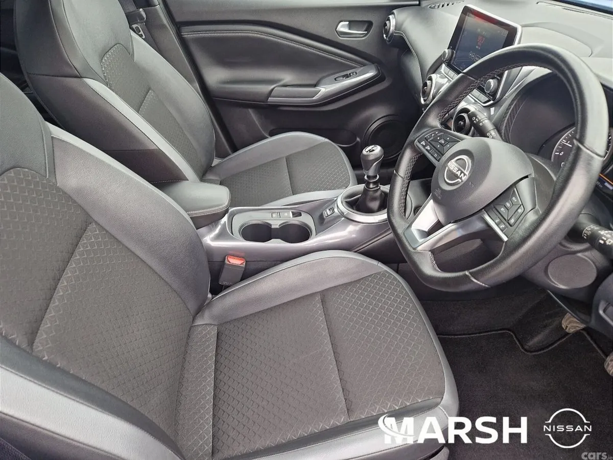 Nissan Juke SUV, Petrol, 2024, Blue