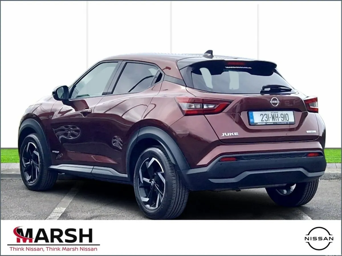 Nissan Juke SUV, Petrol Hybrid, 2023, Red