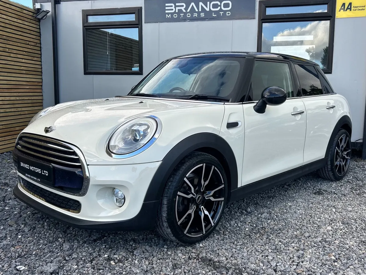 Mini Cooper Hatchback, Diesel, 2017, White