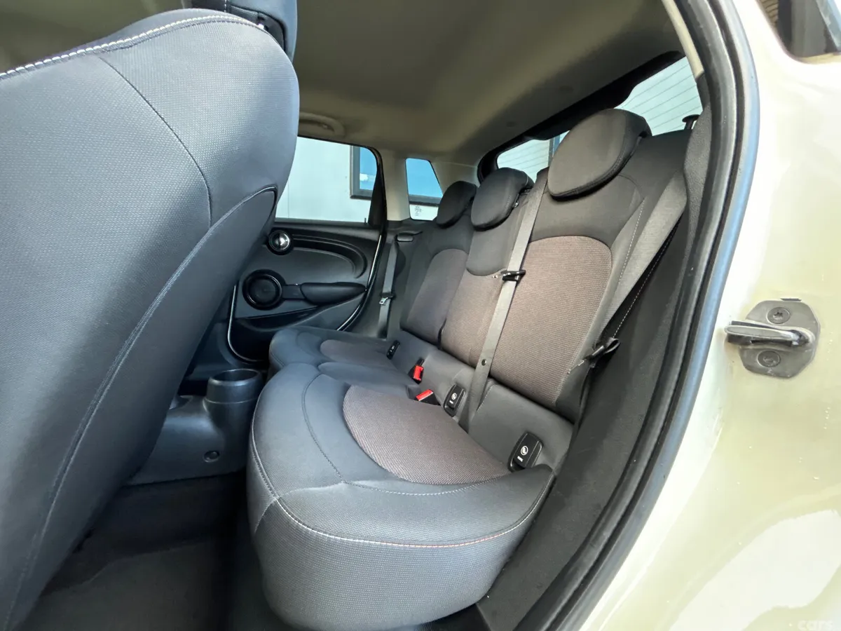 Mini Cooper Hatchback, Diesel, 2017, White