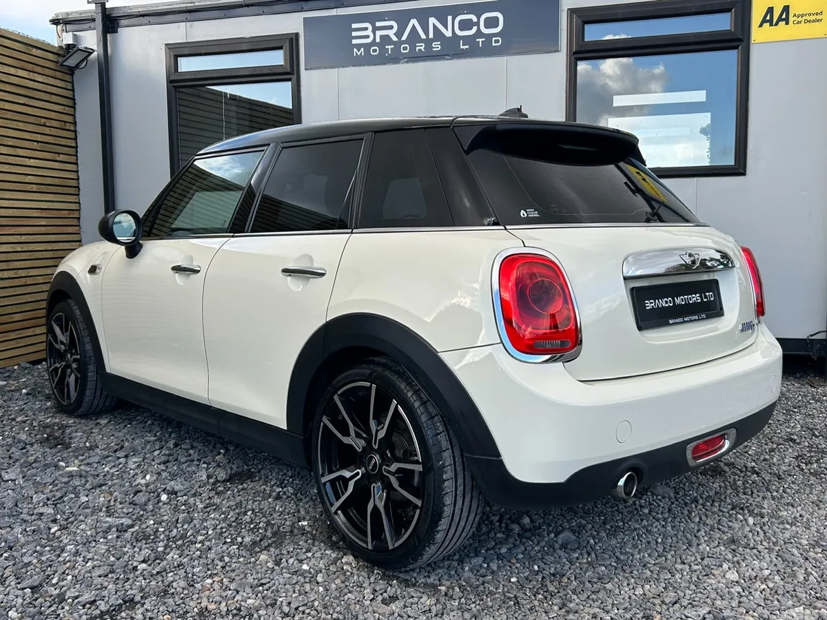 Mini Cooper Hatchback, Diesel, 2017, White