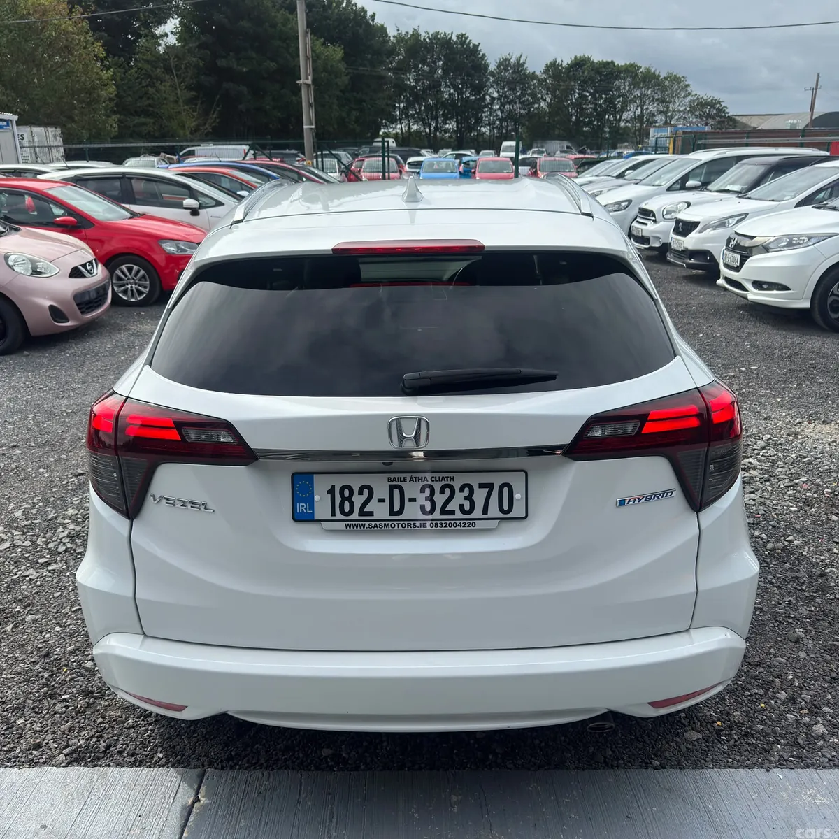 Honda Vezel Estate, Petrol Hybrid, 2018, White