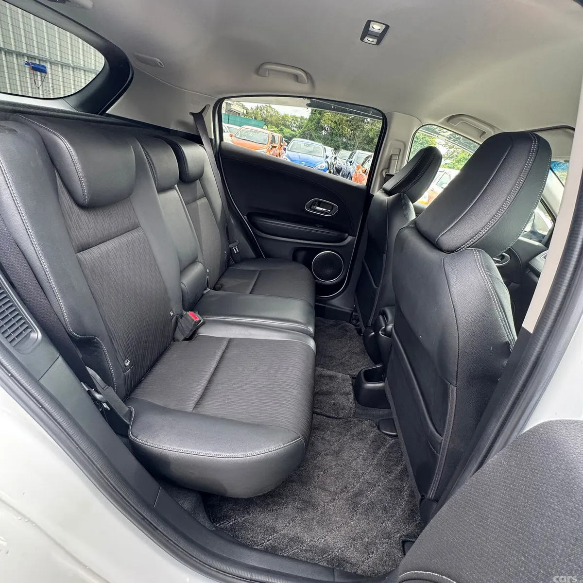 Honda Vezel Estate, Petrol Hybrid, 2018, White