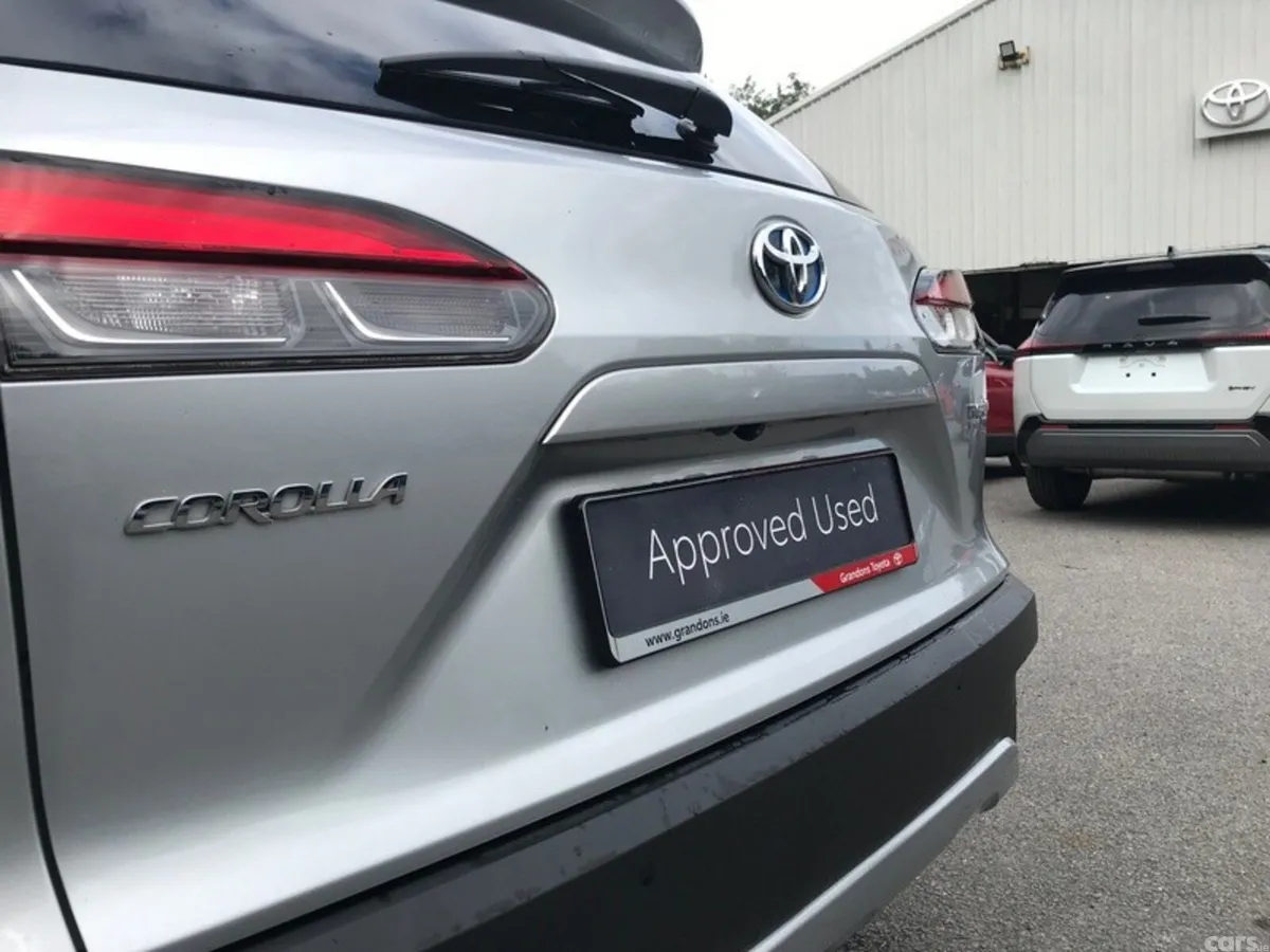 Toyota Corolla Cross SUV, Petrol Hybrid, 2023, Grey