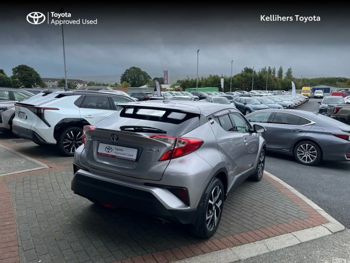 Toyota C-HR SUV, Petrol Hybrid, 2019, Grey