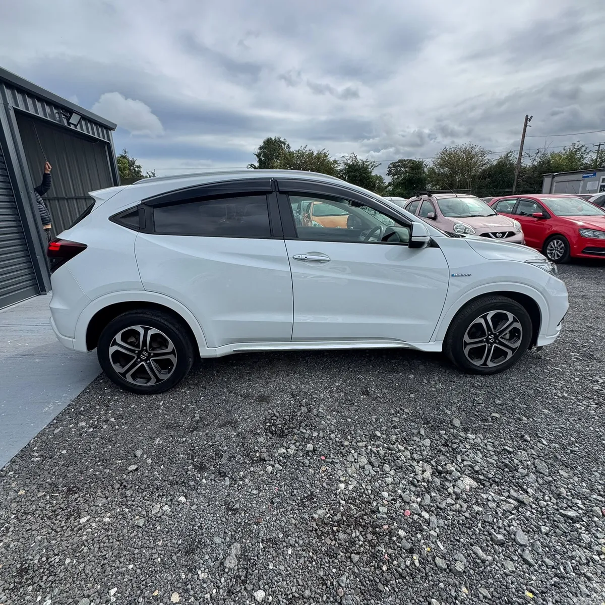 Honda Vezel Estate, Petrol Hybrid, 2018, White