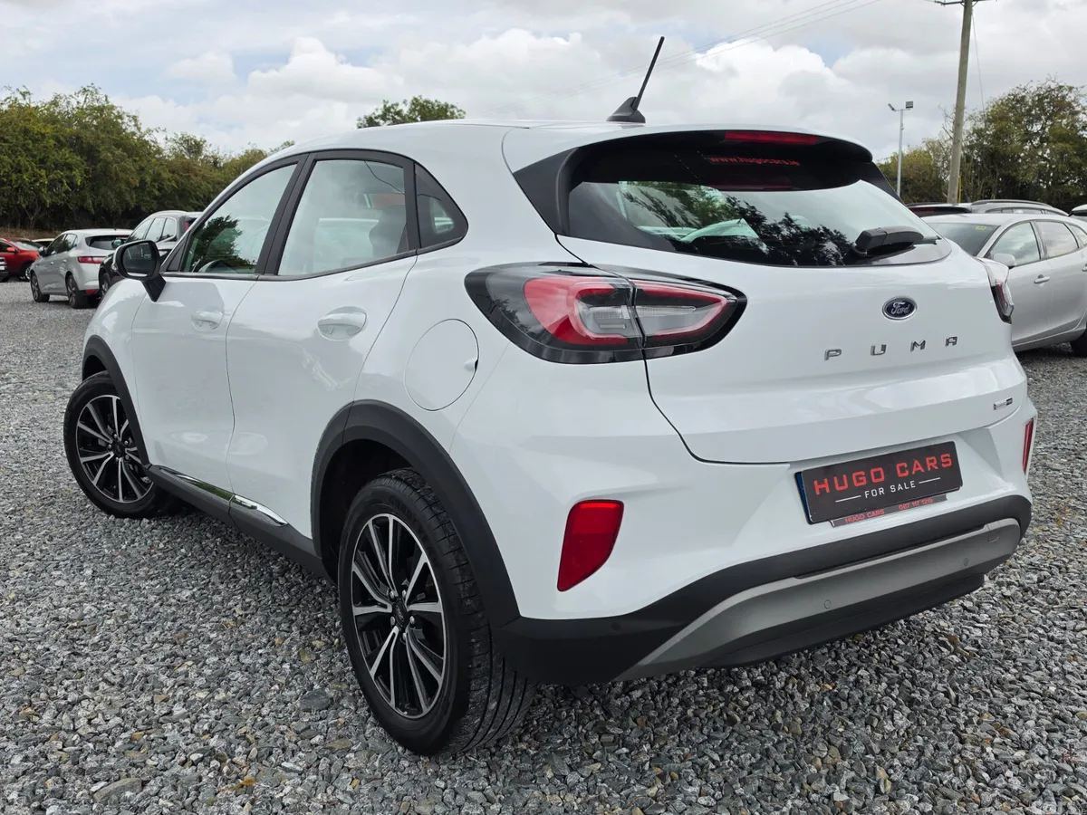 Ford Puma MPV, Petrol Hybrid, 2020, White