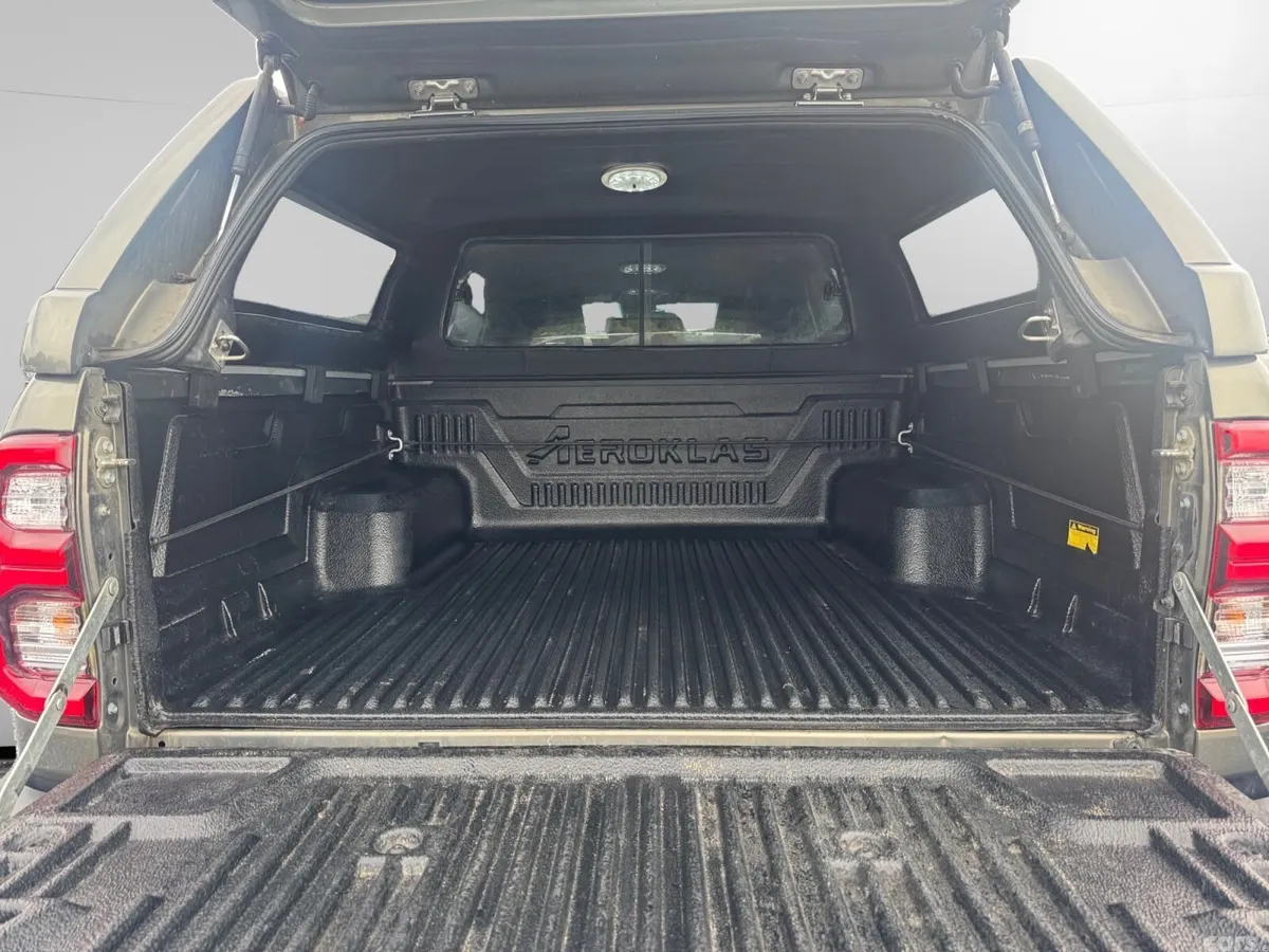 Toyota Hilux Pick Up, Diesel, 2023, Grey