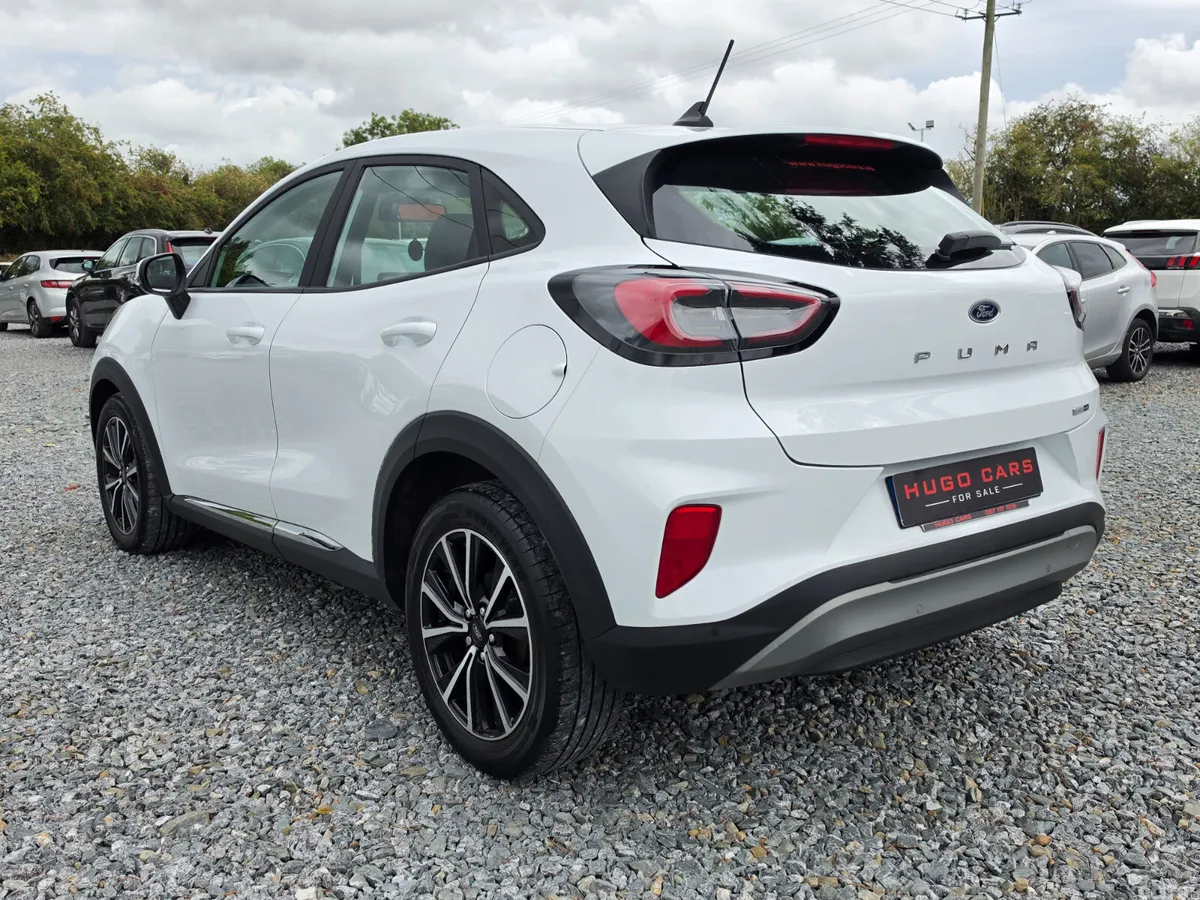 Ford Puma MPV, Petrol Hybrid, 2020, White
