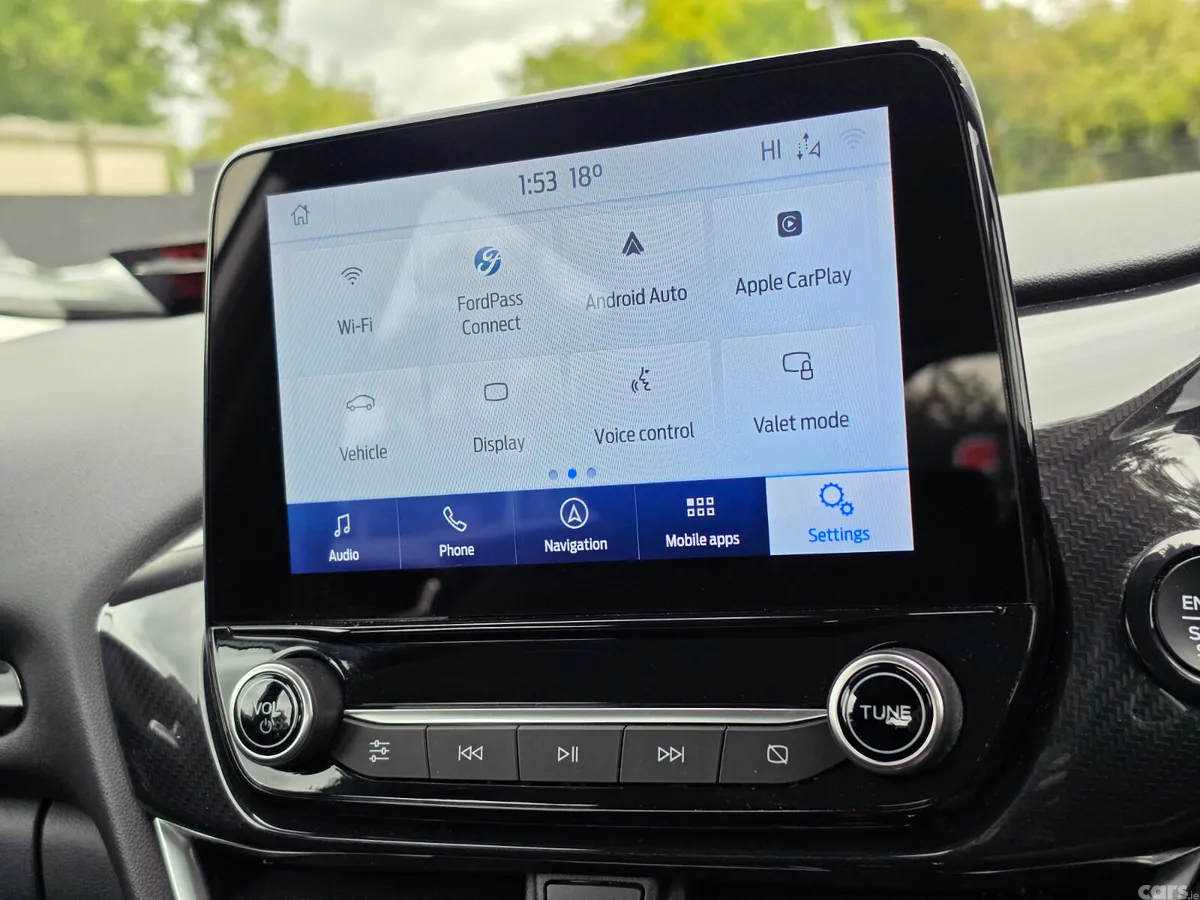 Ford Puma MPV, Petrol Hybrid, 2020, White