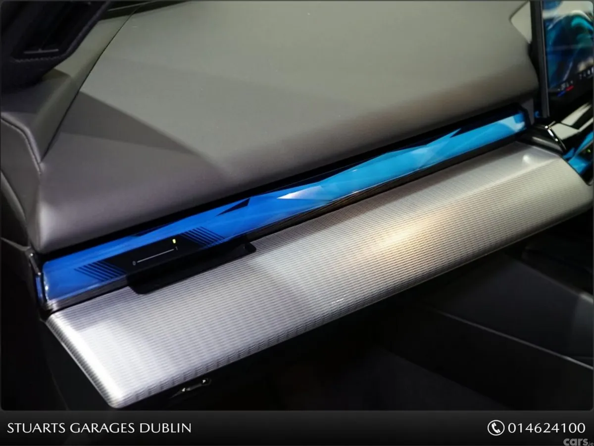 BMW 5-Series Estate, Petrol Plug-in Hybrid, 2025, Red
