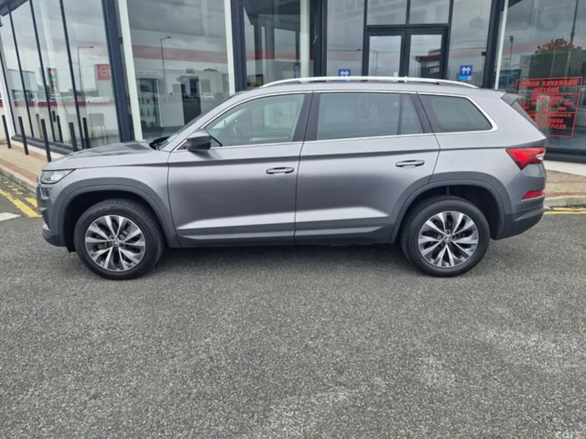 Skoda Kodiaq SUV, Diesel, 2023, Grey