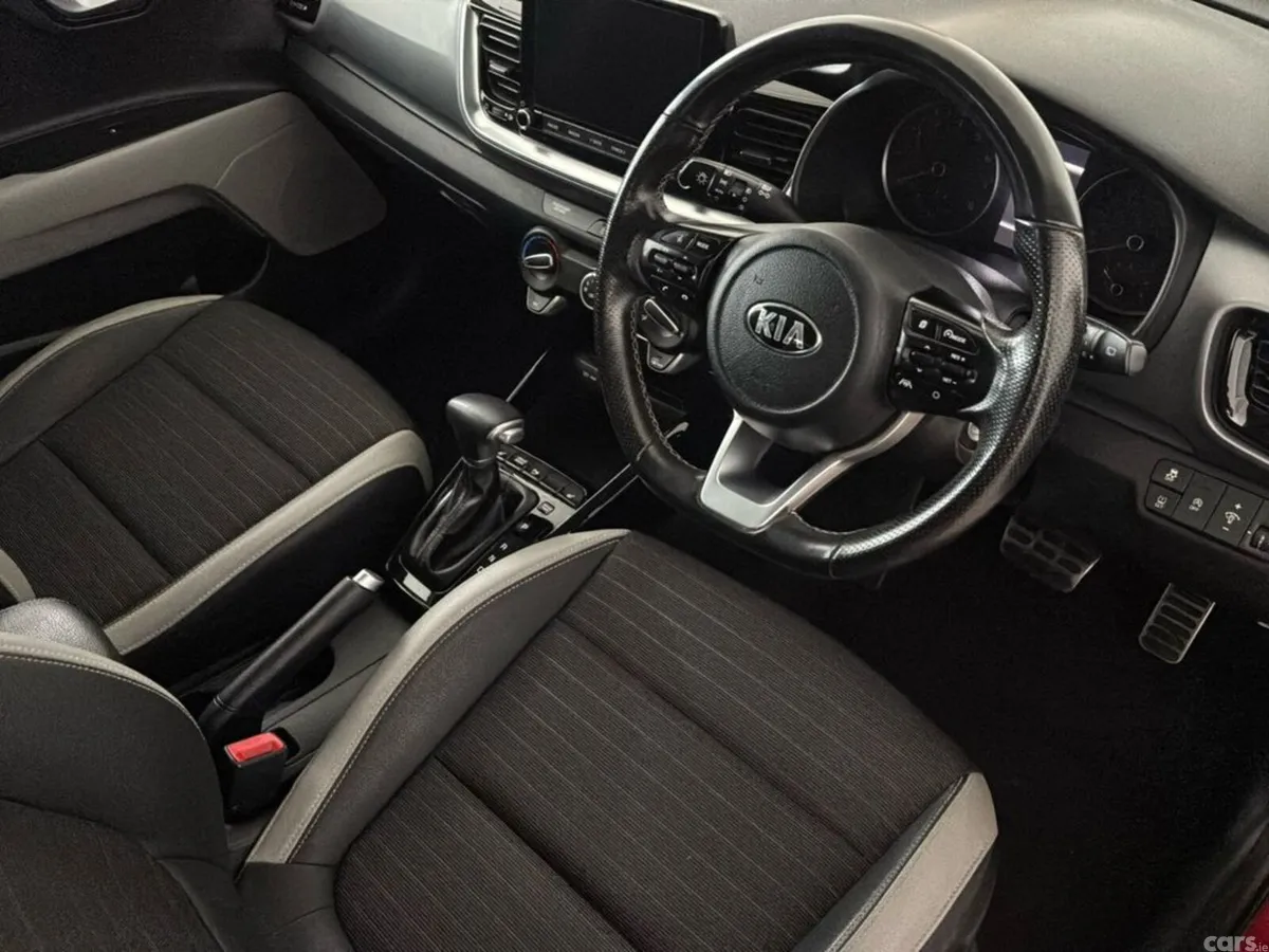 Kia Stonic Hatchback, Petrol Hybrid, 2021, Red