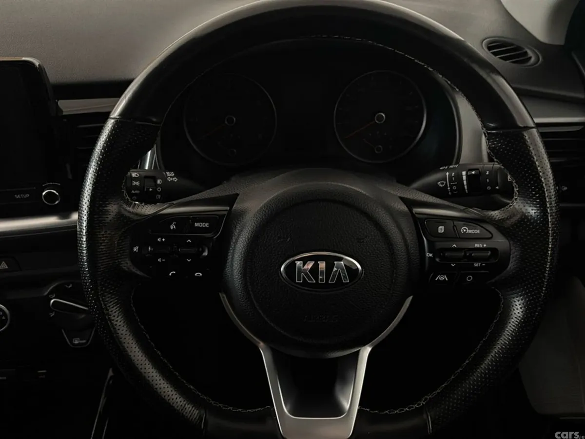 Kia Stonic Hatchback, Petrol Hybrid, 2021, Red