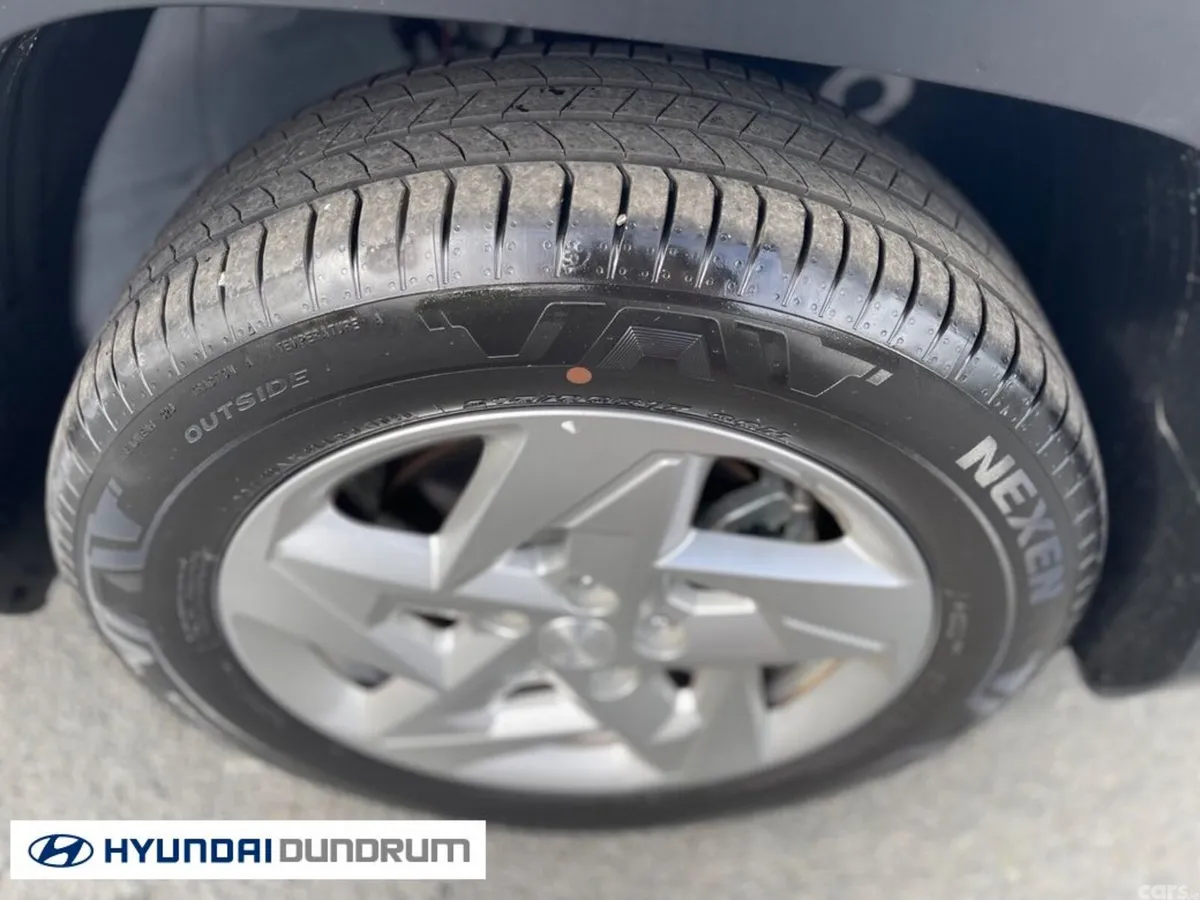 Hyundai KONA MPV, Petrol, 2026, White