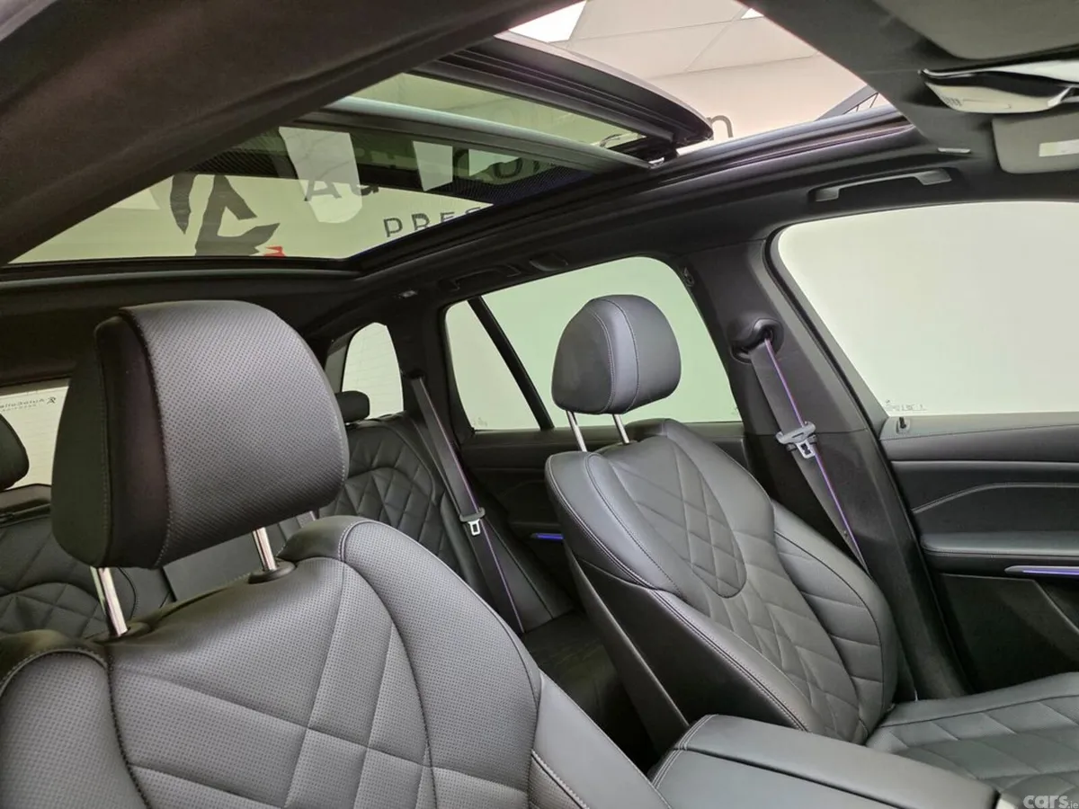 BMW X5 SUV, Petrol Plug-in Hybrid, 2025, Black
