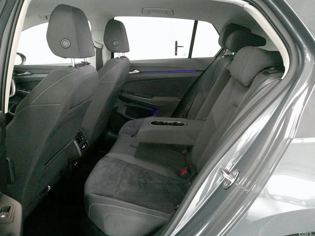 Volkswagen Golf Estate, Diesel, 2022, Grey