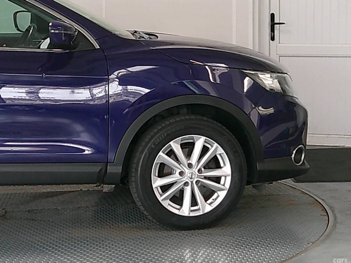 Nissan Qashqai Hatchback, Diesel, 2016, Blue