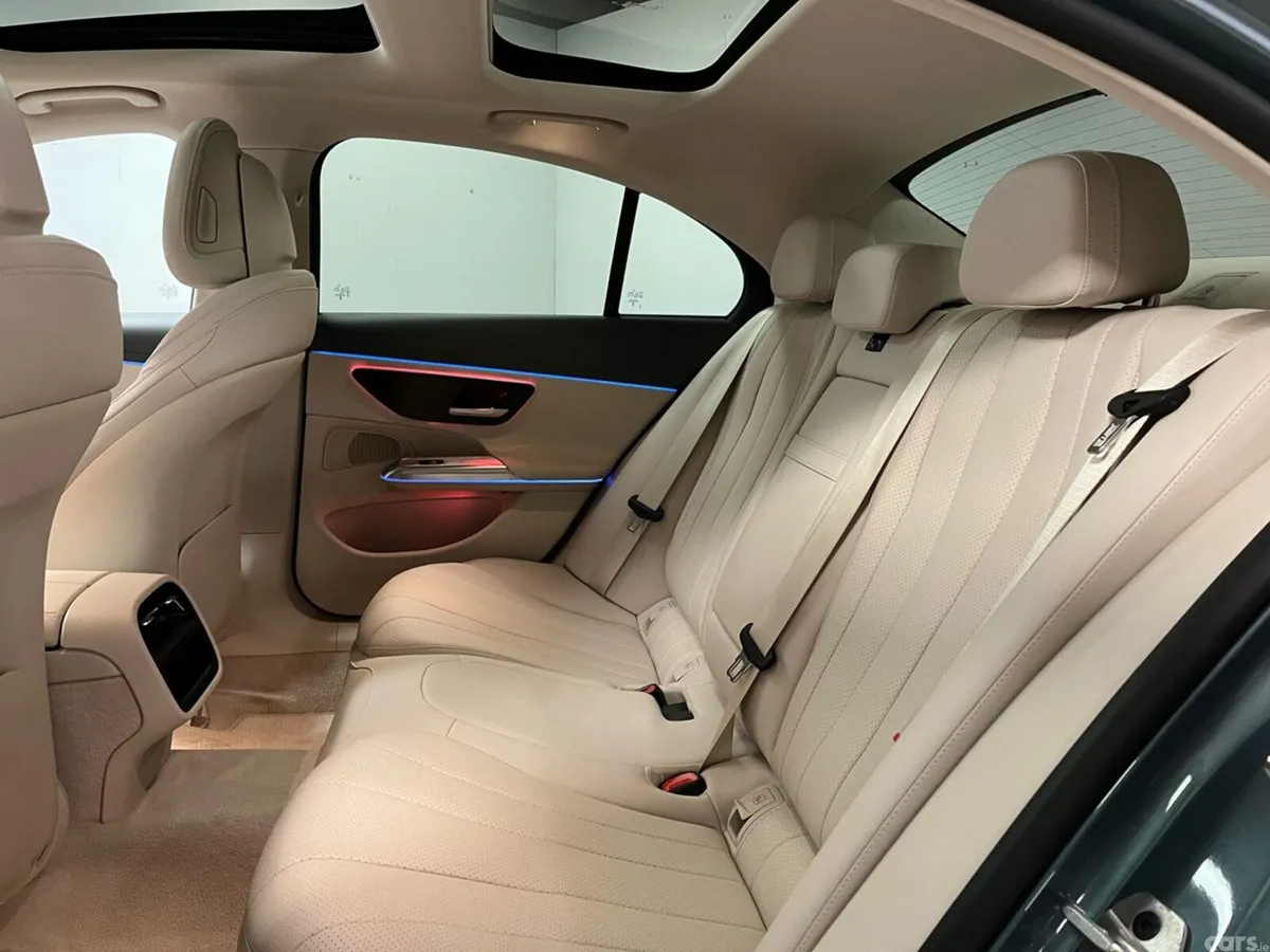 Mercedes-Benz E-Class Saloon, Diesel Hybrid, 2024, Silver