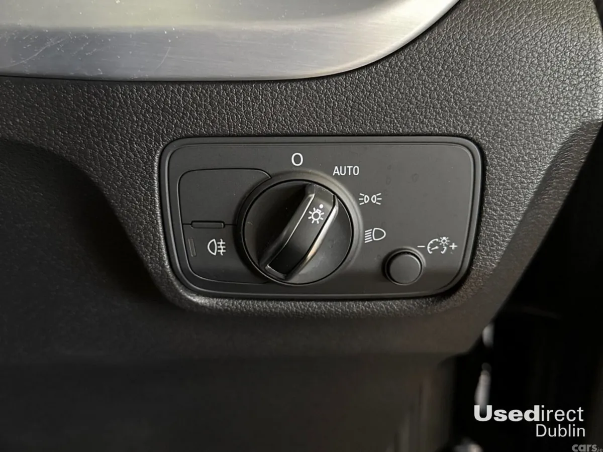 Audi Q2 SUV, Petrol, 2023, Grey