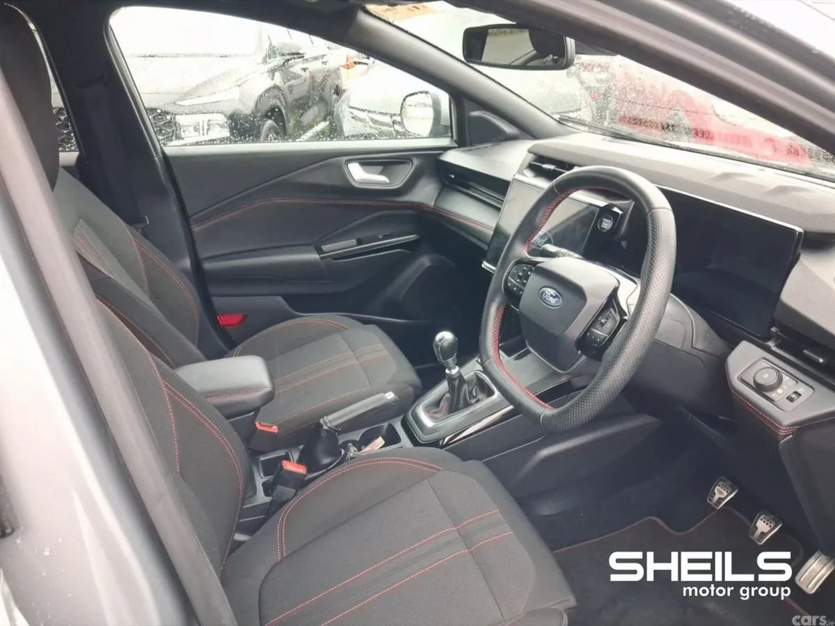 Ford Puma MPV, Petrol Hybrid, 2025, Grey