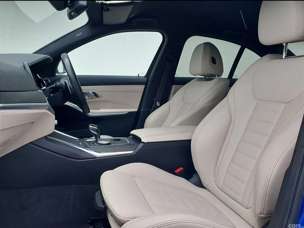 BMW 3-Series Saloon, Petrol Plug-in Hybrid, 2021, Blue