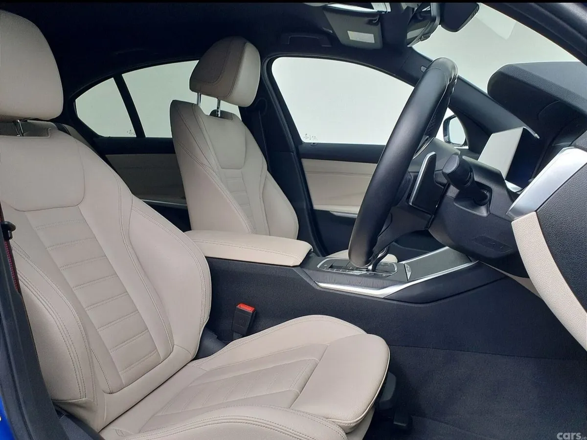 BMW 3-Series Saloon, Petrol Plug-in Hybrid, 2021, Blue