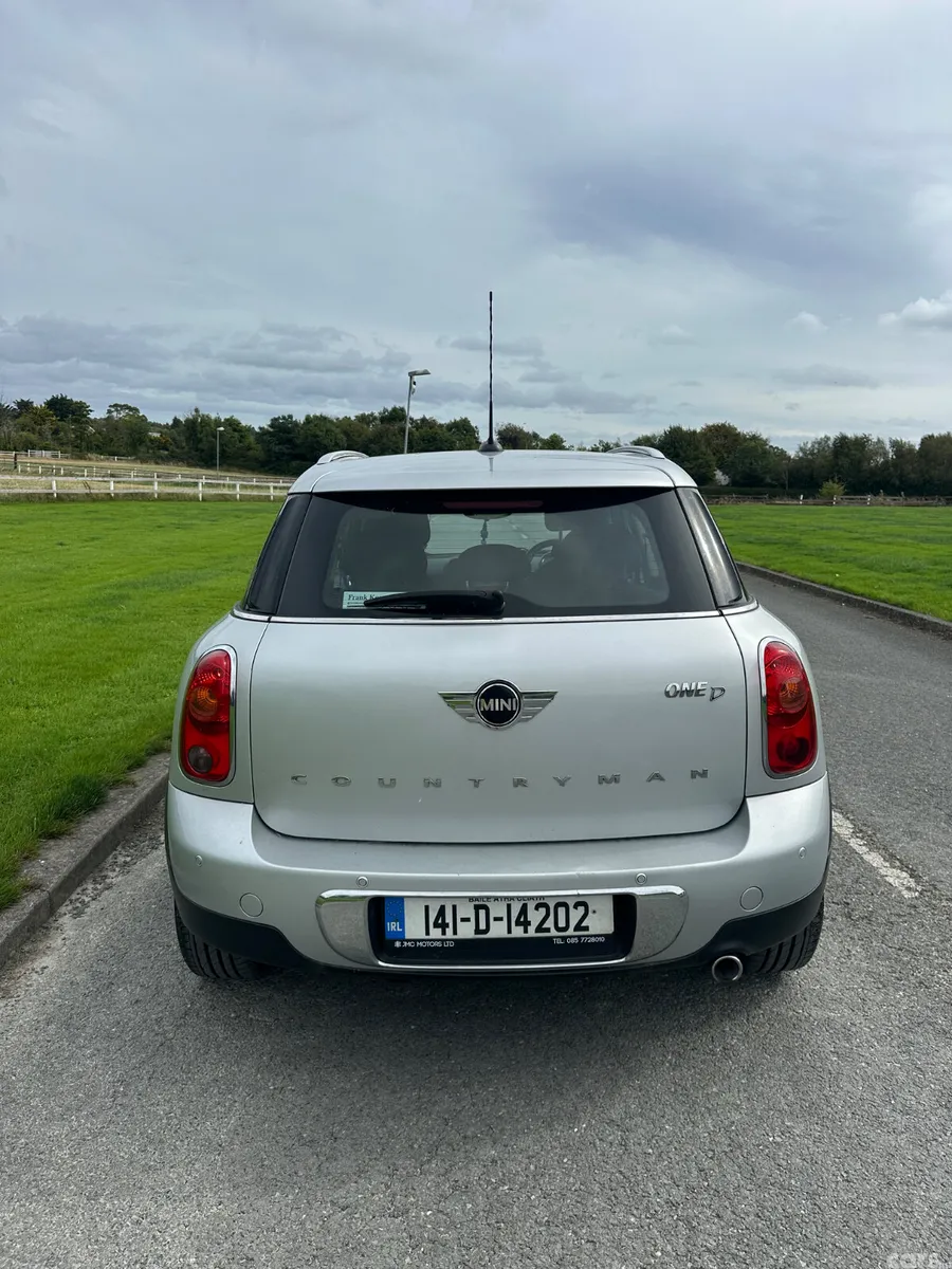 Mini One Estate/Jeep, Diesel, 2014, Silver