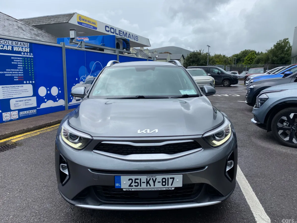 Kia Stonic Estate/Jeep, Petrol, 2025, Grey