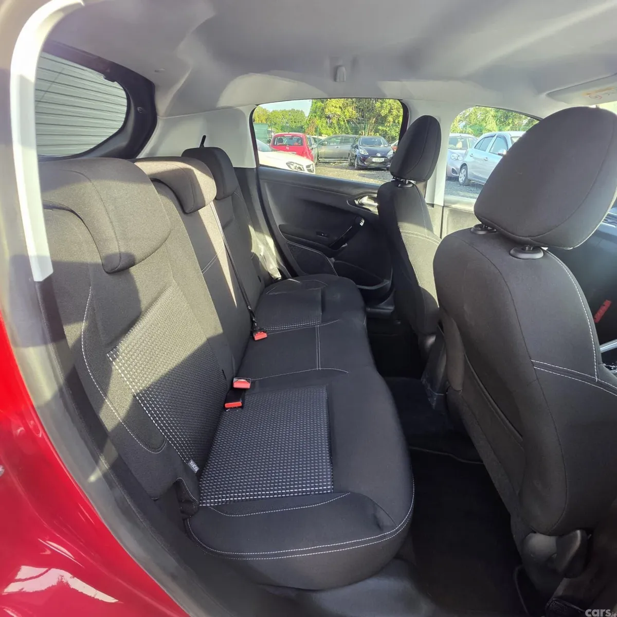 Peugeot 208 Hatchback, Petrol, 2018, Red