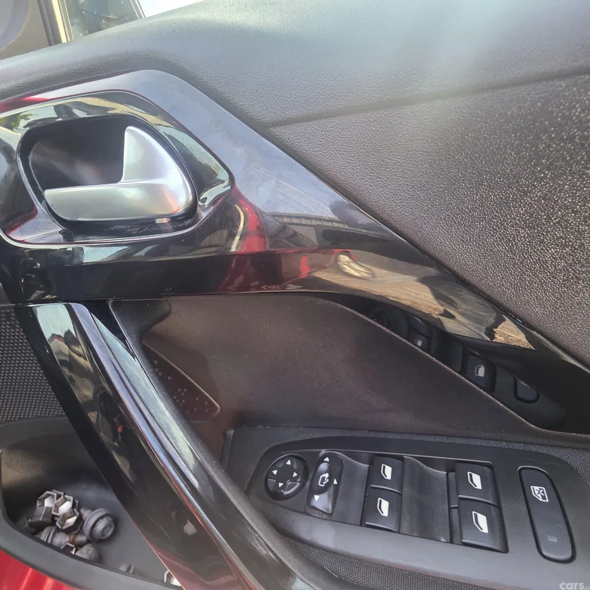 Peugeot 208 Hatchback, Petrol, 2018, Red