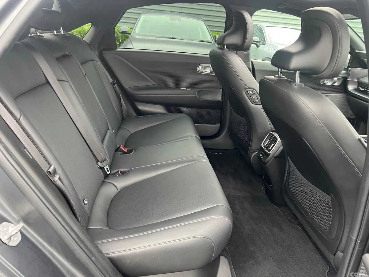 Hyundai IONIQ 6 Saloon, Electric, 2024, Grey
