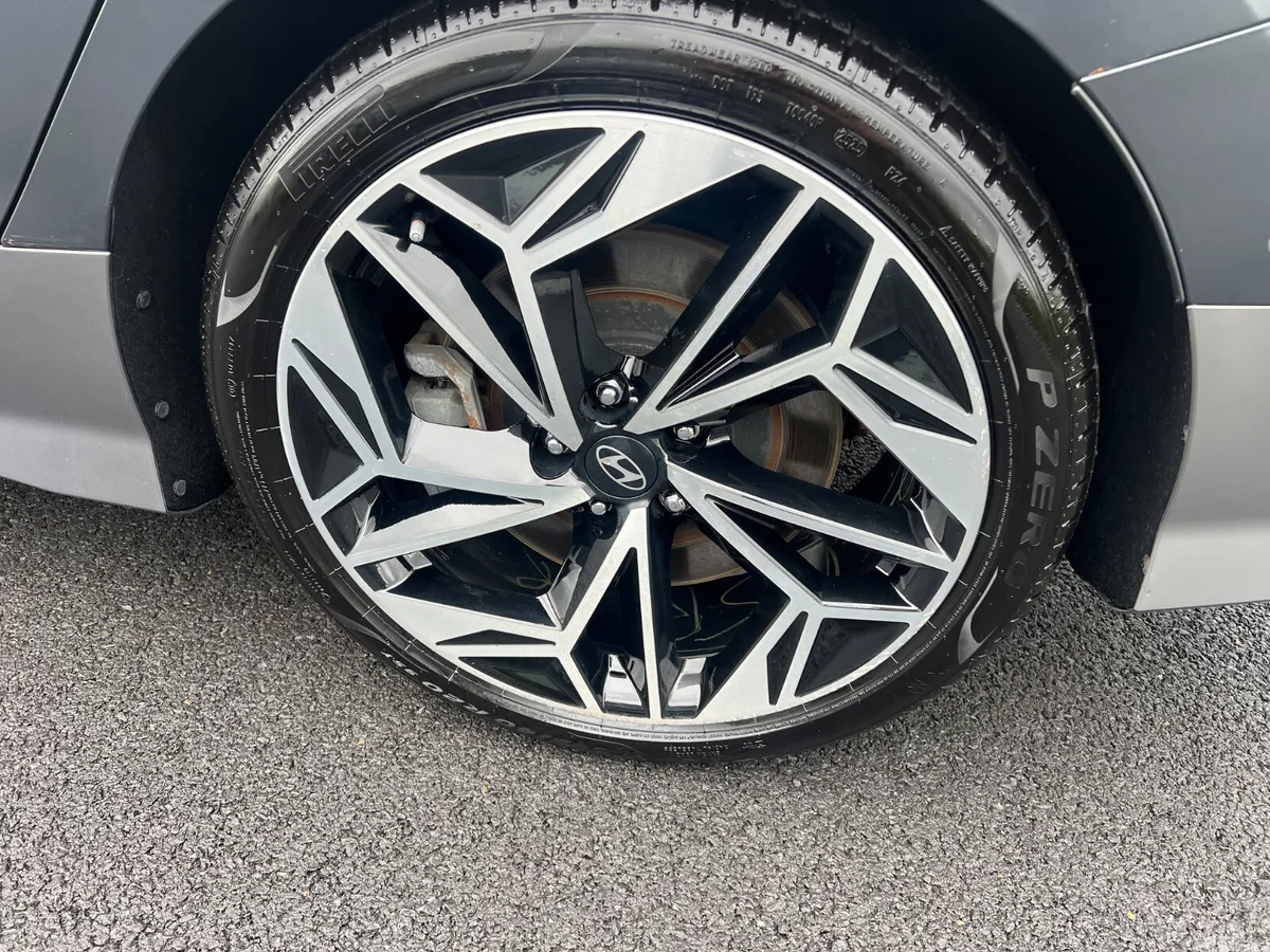 Hyundai IONIQ 6 Saloon, Electric, 2024, Grey