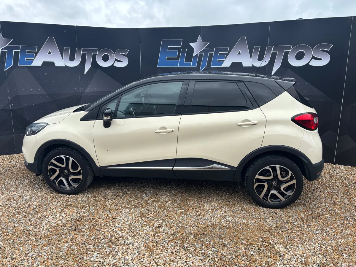 Renault Captur Hatchback, Petrol, 2017, Beige