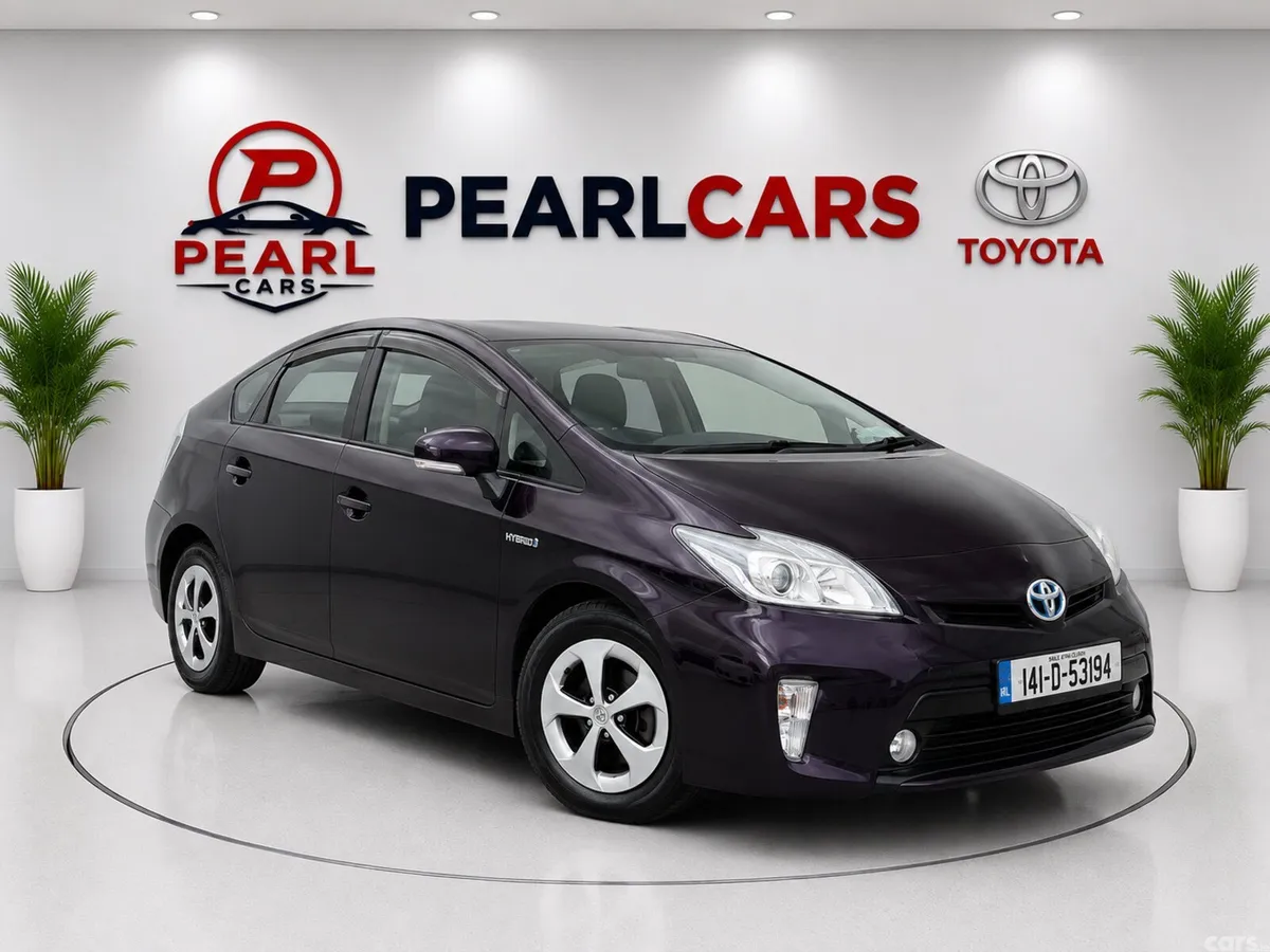 Toyota Prius Hatchback, Petrol Hybrid, 2014, Purple