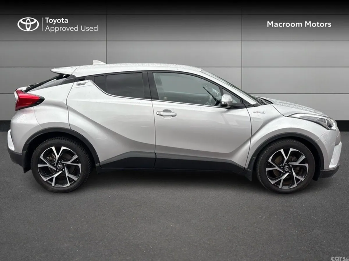 Toyota C-HR SUV, Petrol Hybrid, 2019, Grey