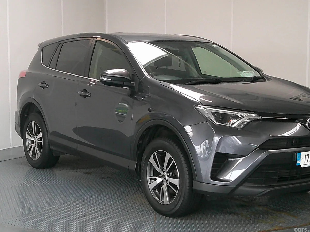 Toyota RAV4 SUV, Diesel, 2017, Grey