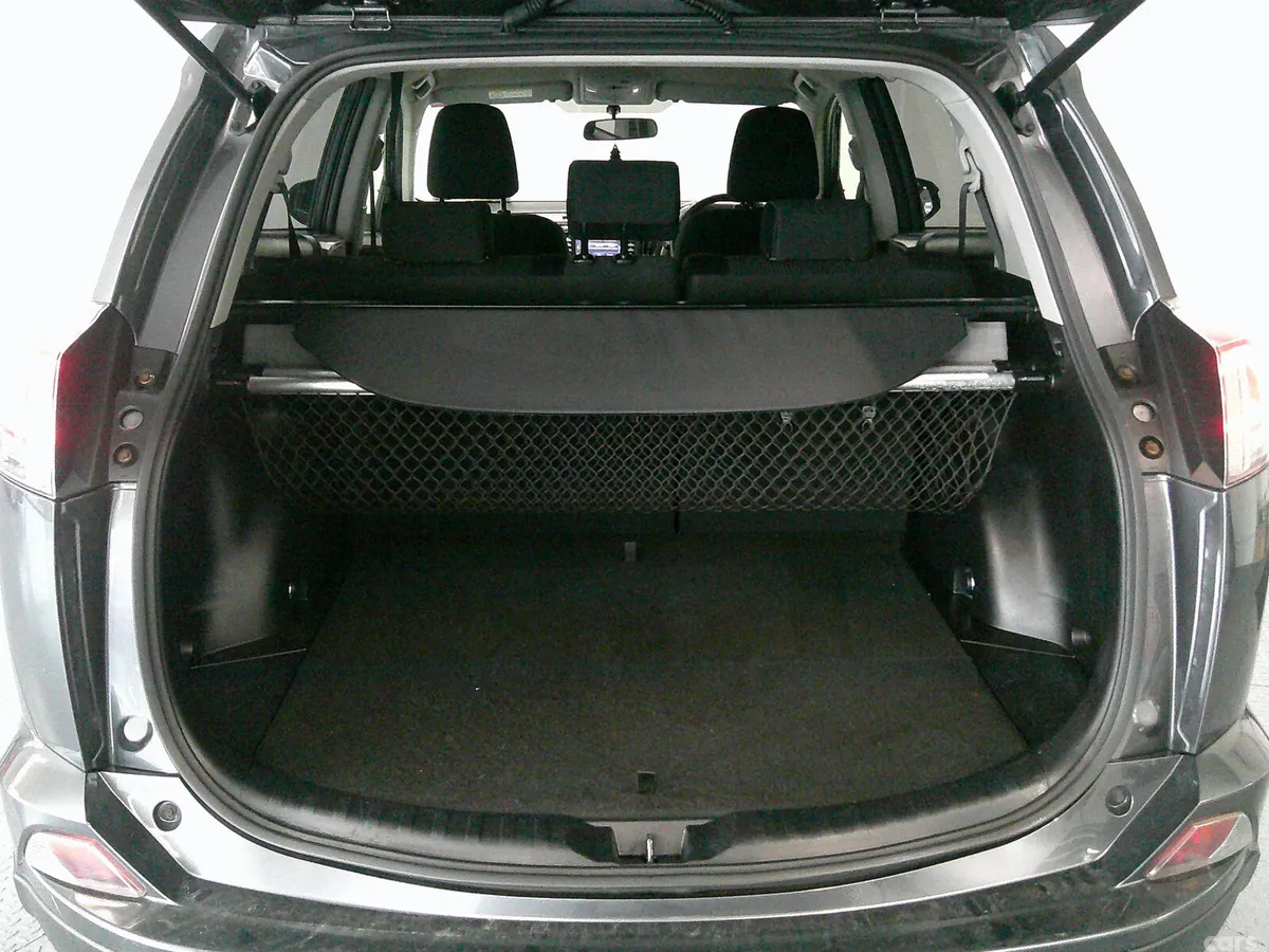 Toyota RAV4 SUV, Diesel, 2017, Grey