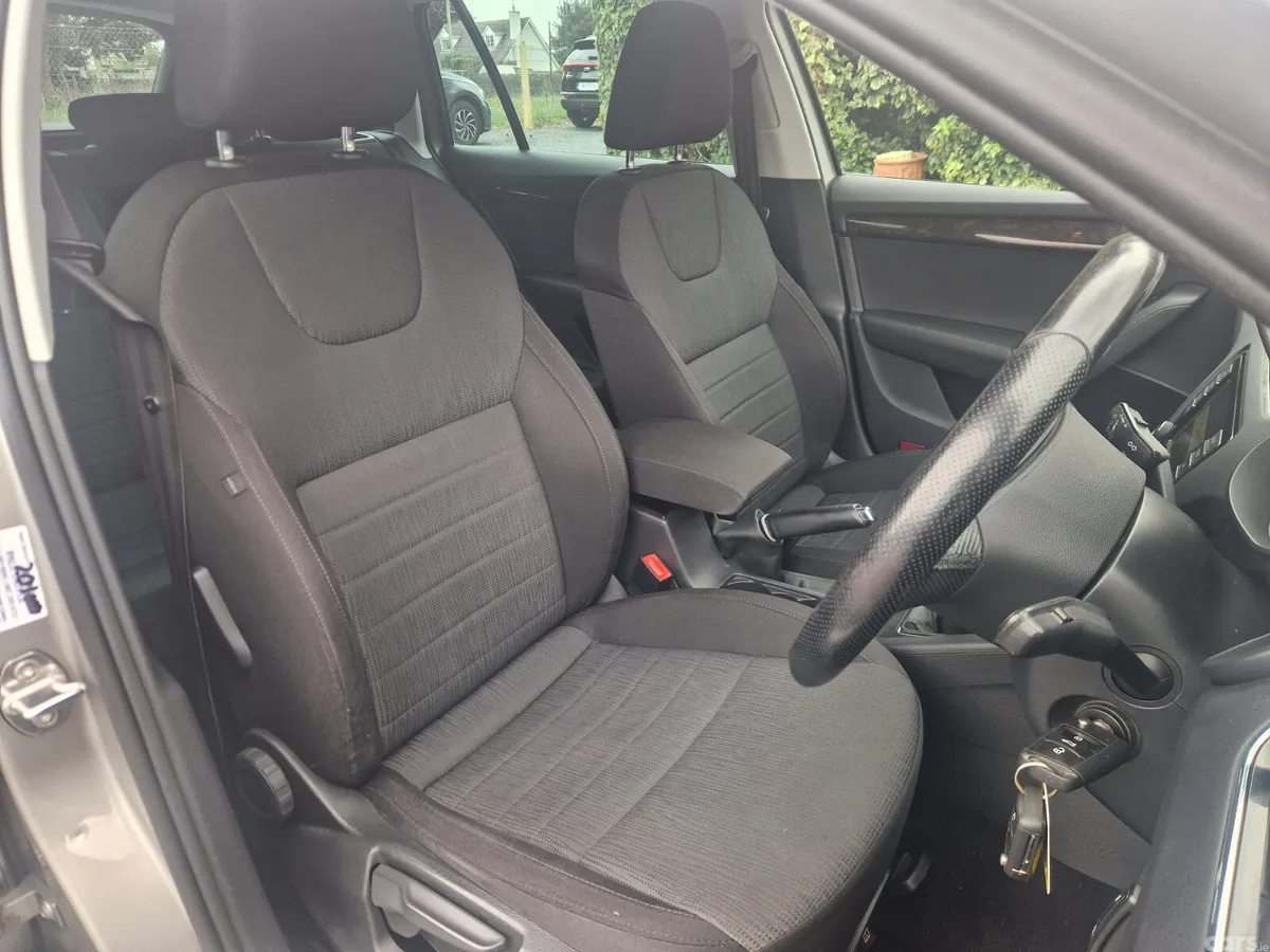 Skoda Octavia Estate, Diesel, 2016, Beige