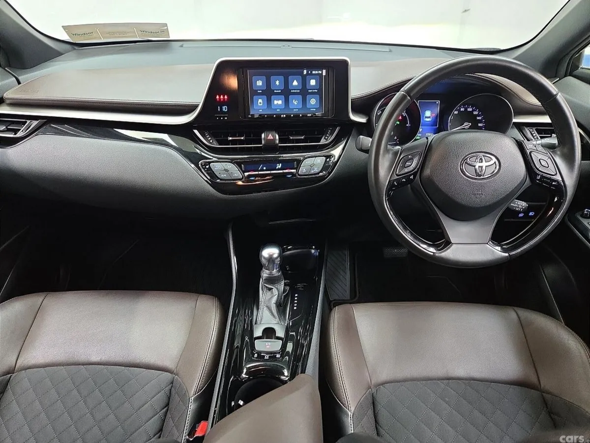 Toyota C-HR SUV, Petrol Hybrid, 2017, Grey