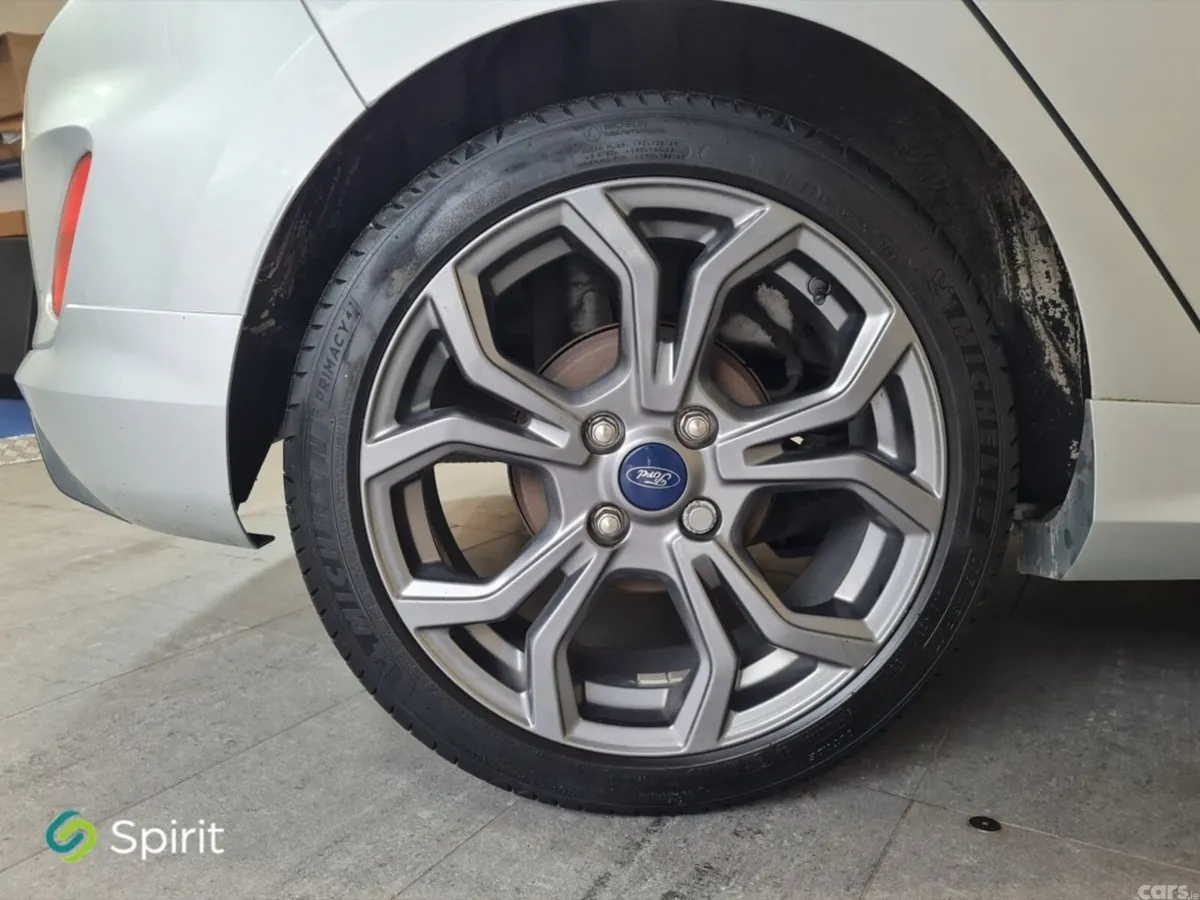 Ford Fiesta Hatchback, Petrol, 2021, Silver