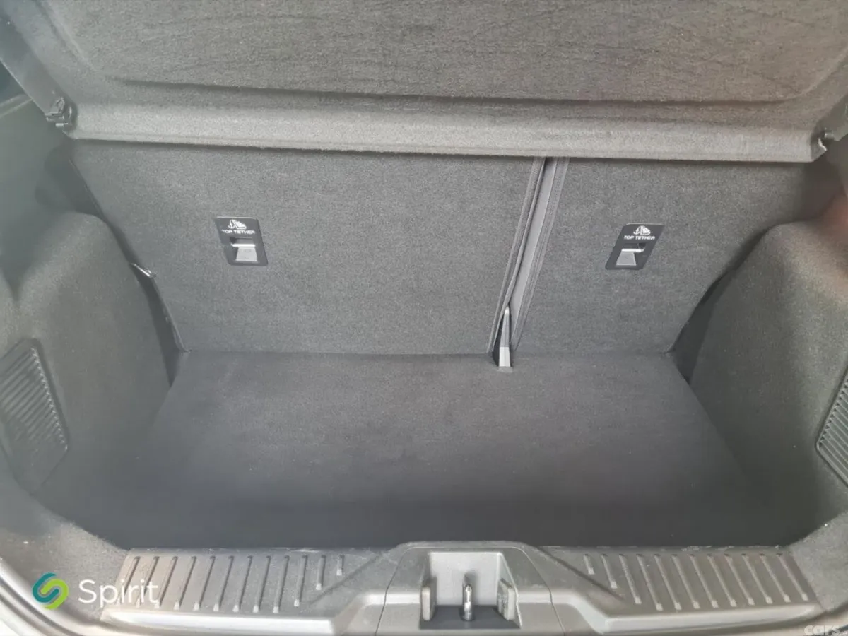 Ford Fiesta Hatchback, Petrol, 2021, Silver