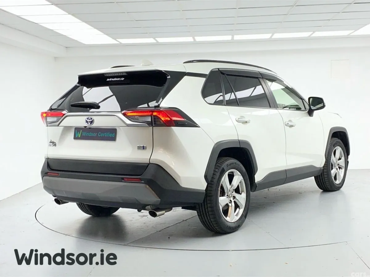 Toyota RAV4 SUV, Petrol, 2021, White