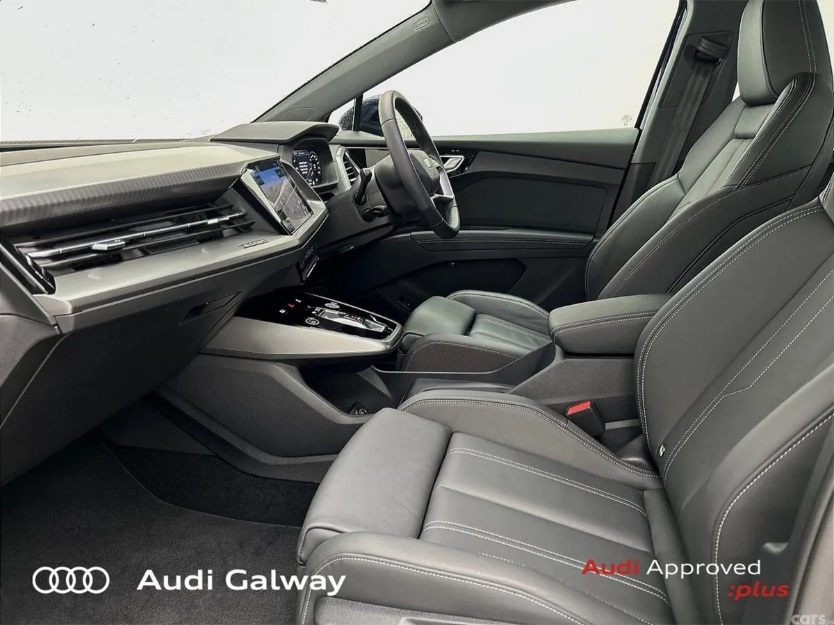 Audi Q4 e-tron SUV, Electric, 2026, Blue
